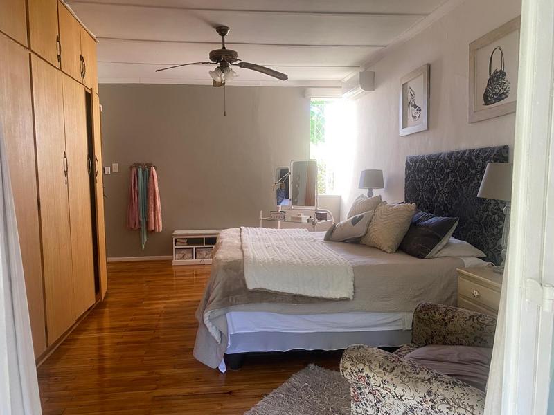 To Let 4 Bedroom Property for Rent in Bergsig Eastern Cape